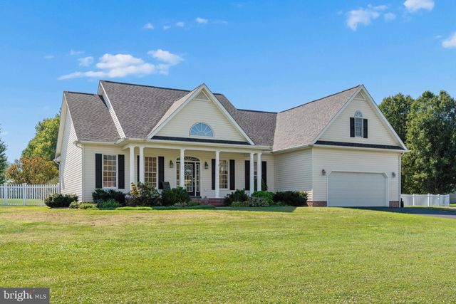 27 SHARONS LN, Martinsburg, WV 25403