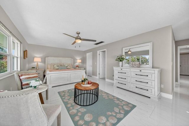 4735 SW Bimini Cir Circle S, Palm City, FL 34990