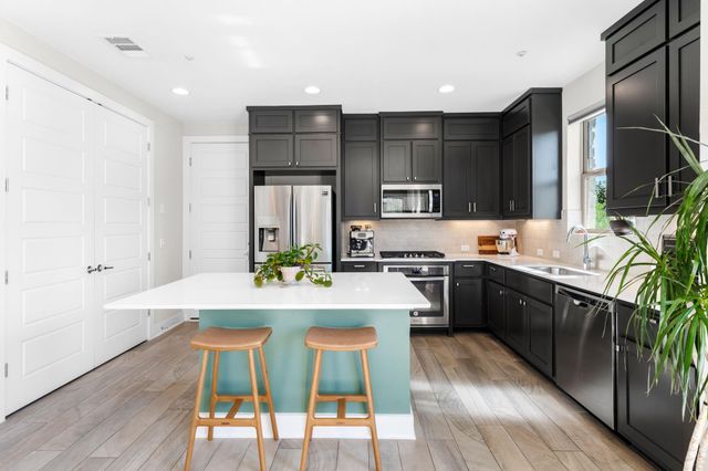 4301 Berkman DR A, Austin, TX 78723