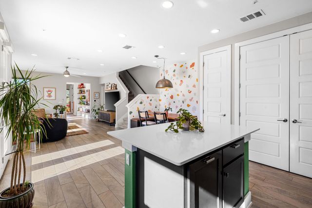 4301 Berkman DR A, Austin, TX 78723