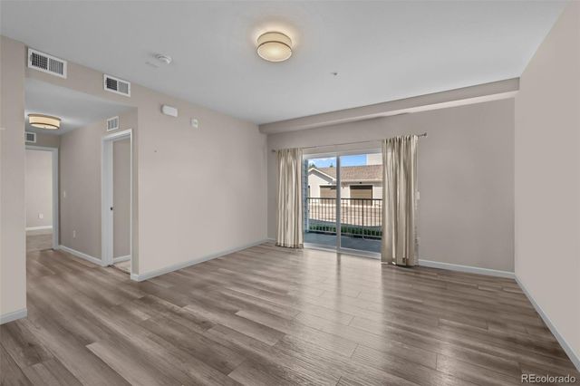 15700 E Jamison Drive 8-102, Englewood, CO 80112