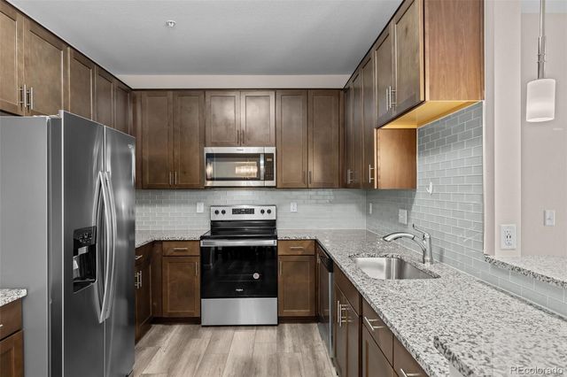 15700 E Jamison Drive 8-102, Englewood, CO 80112