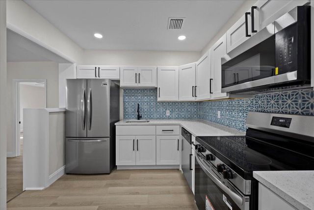 841 Highland Drive, West Palm Beach, FL 33405