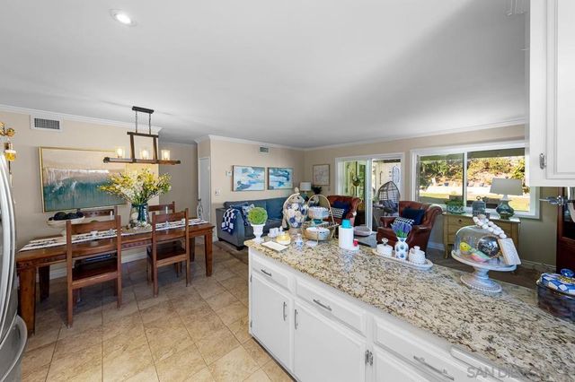 9130 Grossmont Boulevard, La Mesa, CA 91941