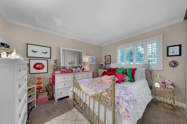 9130 Grossmont Boulevard, La Mesa, CA 91941