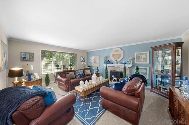 9130 Grossmont Boulevard, La Mesa, CA 91941