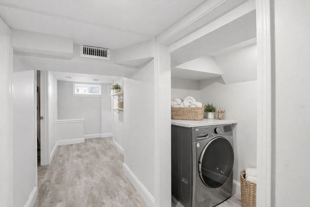 38 Stonewood Lane, Braintree, MA 02184