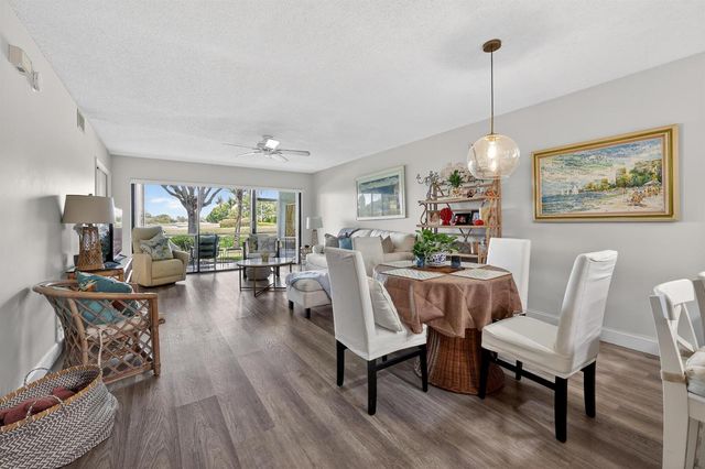 2898 SW 22nd Circle 231c, Delray Beach, FL 33445