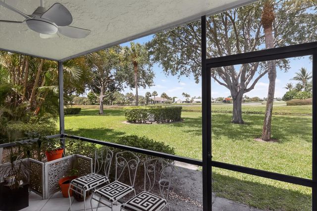 2898 SW 22nd Circle 231c, Delray Beach, FL 33445