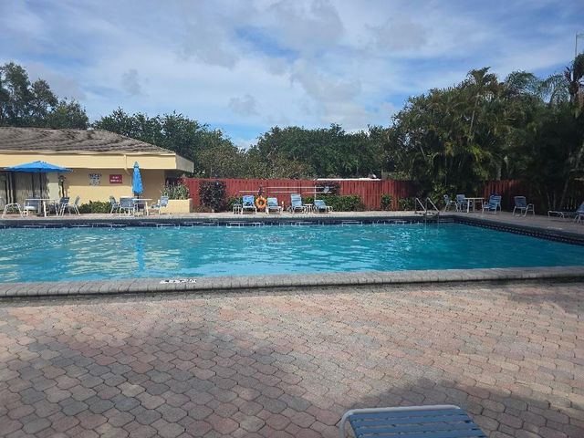 2898 SW 22nd Circle 231c, Delray Beach, FL 33445