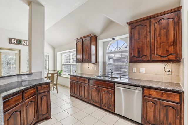 1402 Judy Lane, Mansfield, TX 76063