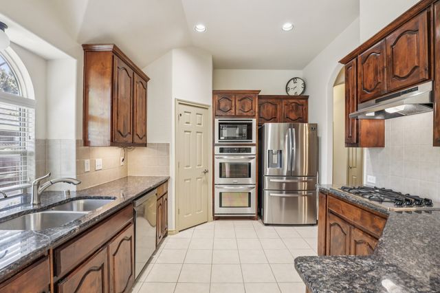 1402 Judy Lane, Mansfield, TX 76063