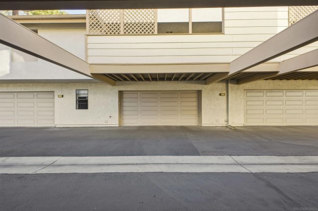 4595 Chateau Drive, San Diego, CA 92117