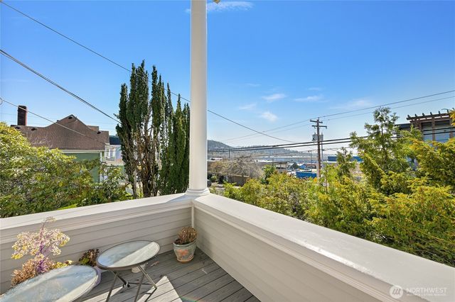 1200 W Holly Street, Bellingham, WA 98225