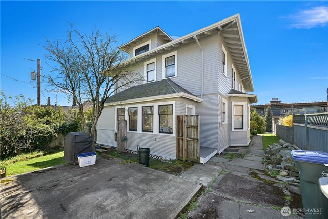 1200 W Holly Street, Bellingham, WA 98225