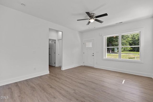 309 E Harnett Street, Dunn, NC 28334