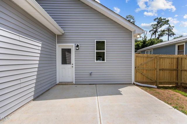 309 E Harnett Street, Dunn, NC 28334