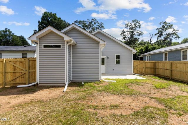 309 E Harnett Street, Dunn, NC 28334