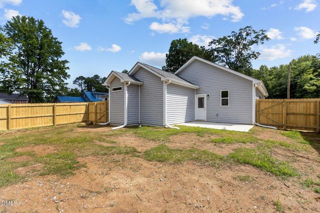 309 E Harnett Street, Dunn, NC 28334