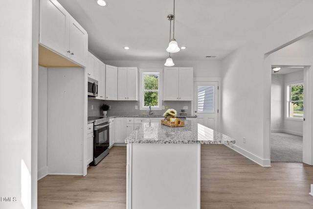 309 E Harnett Street, Dunn, NC 28334