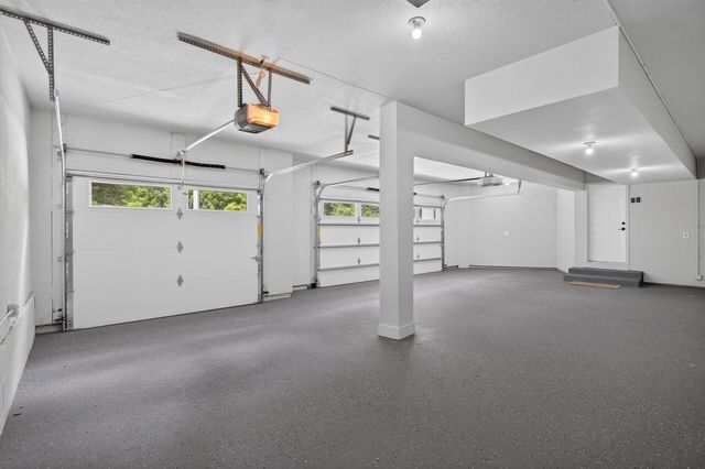 50 Sunny Side Lane, Sunfish Lake, MN 55118