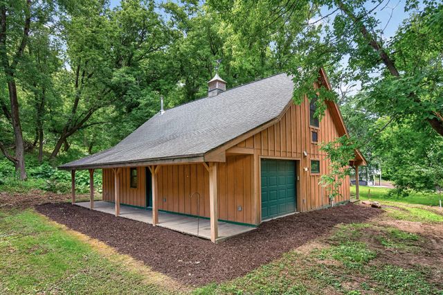 50 Sunny Side Lane, Sunfish Lake, MN 55118