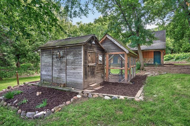 50 Sunny Side Lane, Sunfish Lake, MN 55118