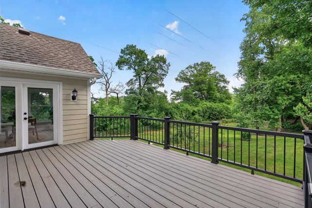 50 Sunny Side Lane, Sunfish Lake, MN 55118
