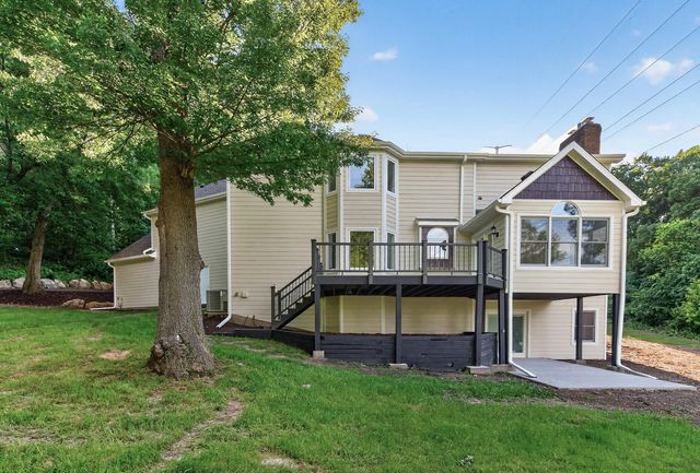 50 Sunny Side Lane, Sunfish Lake, MN 55118