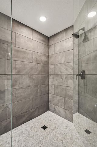 50 Sunny Side Lane, Sunfish Lake, MN 55118