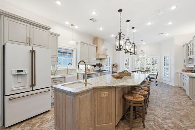 440 Savannah Park Circle, Conway, AR 72034