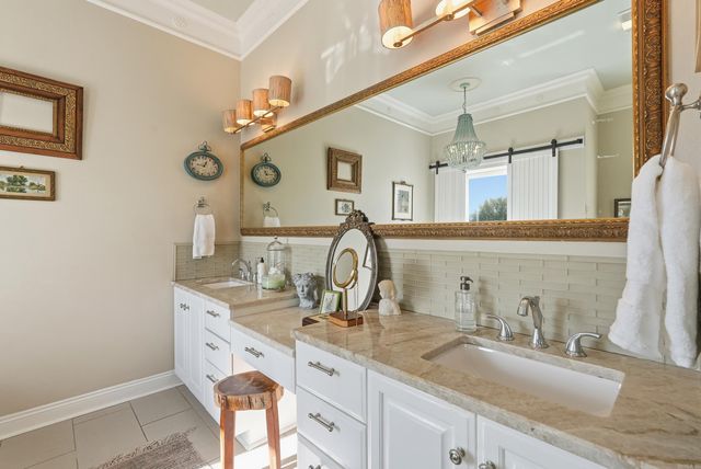 440 Savannah Park Circle, Conway, AR 72034