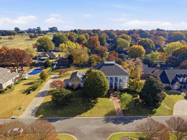 440 Savannah Park Circle, Conway, AR 72034