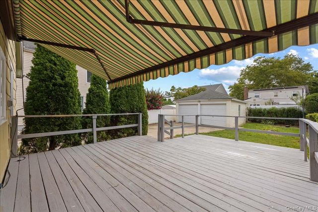 96 Capitol Avenue, Williston Park, NY 11596