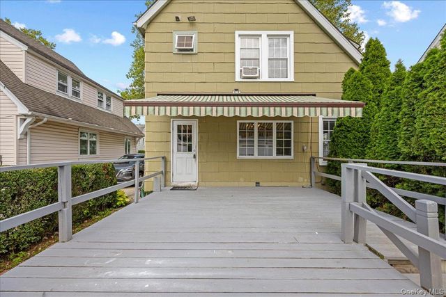 96 Capitol Avenue, Williston Park, NY 11596