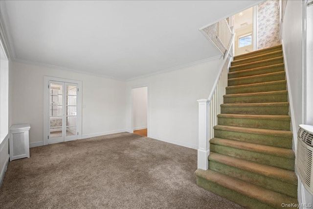 96 Capitol Avenue, Williston Park, NY 11596