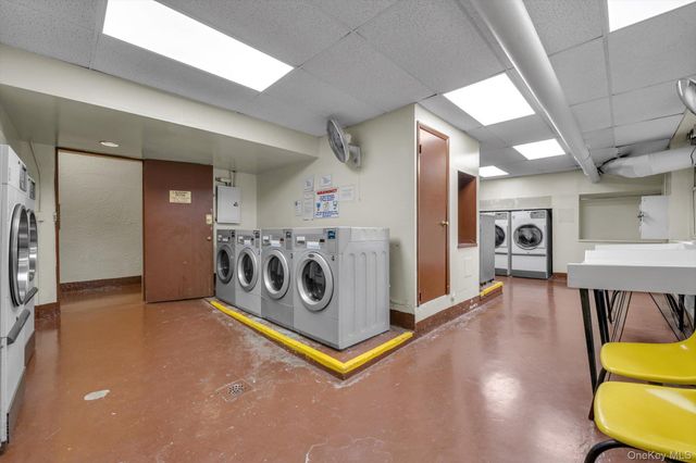 1 Sadore Lane 7Y, Yonkers, NY 10710