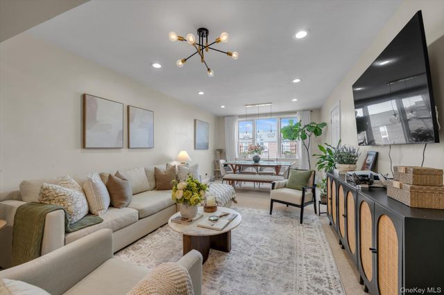 1 Sadore Lane 7Y, Yonkers, NY 10710