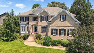 9070 Winter Spring Dr, Mechanicsville, VA 23116