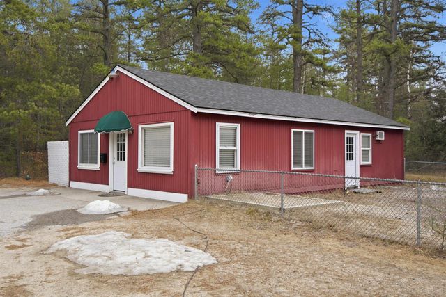 556 Pine River Pond Road, Wakefield, NH 03872