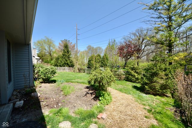 7749 Chesapeake Drive E, Indianapolis, IN 46236
