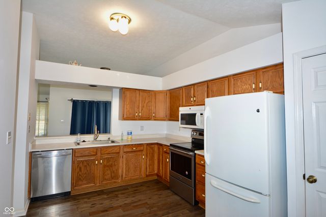 7749 Chesapeake Drive E, Indianapolis, IN 46236