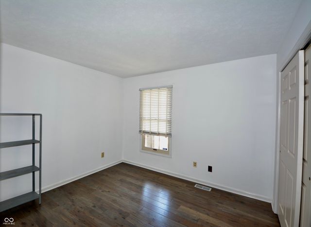 7749 Chesapeake Drive E, Indianapolis, IN 46236