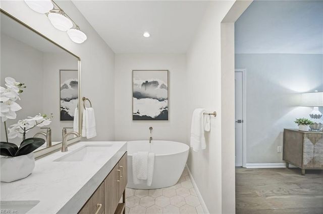 3132 Benefit RD, Chesapeake, VA 23322