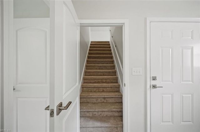 3132 Benefit RD, Chesapeake, VA 23322
