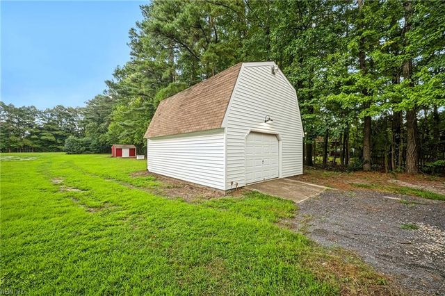 3132 Benefit RD, Chesapeake, VA 23322