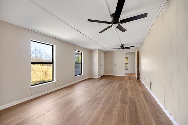 529 Shorty Hill Road, Springdale, AR 72764