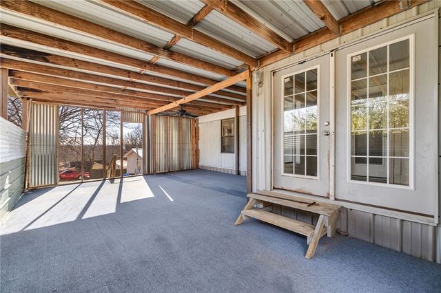 529 Shorty Hill Road, Springdale, AR 72764