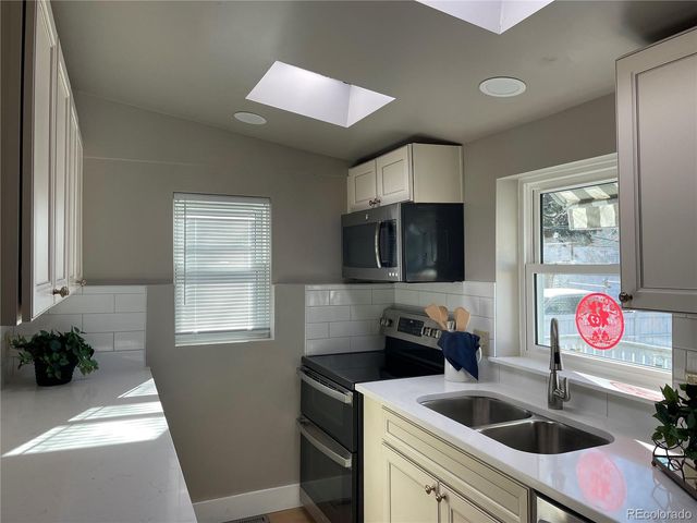 1171 S University Boulevard, Denver, CO 80210