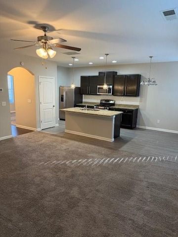 6536 Woodwell Drive, Union City, GA 30291